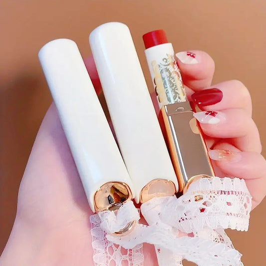 Rouge à lèvres longue tenue sans bavures Lace Matte Misty